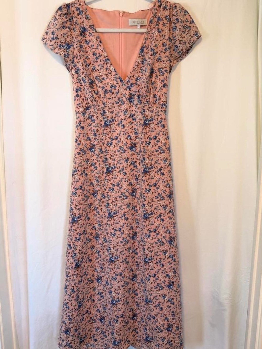 Midi Floral V-Neck Dress in Pink and P urple